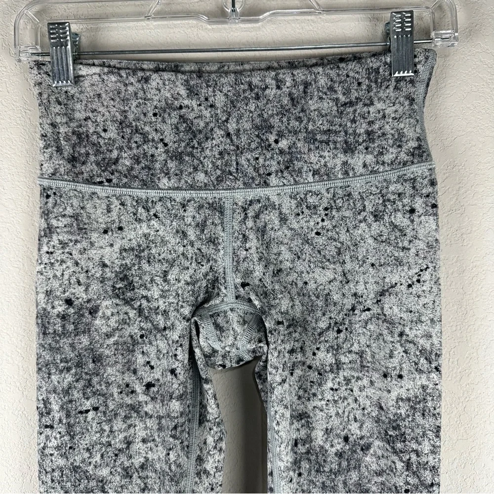 Lululemon White Gray Antiqued Alpine Wunder Under Athletic Athleisure Leggings 4